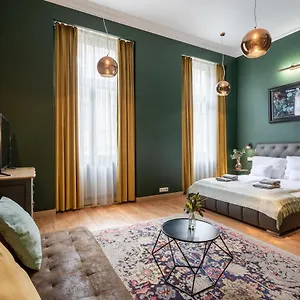 vizitați hotelul