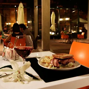 vizitați hotelul