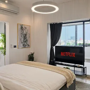 View - Luxury A - Old - Victoriei Apartamento