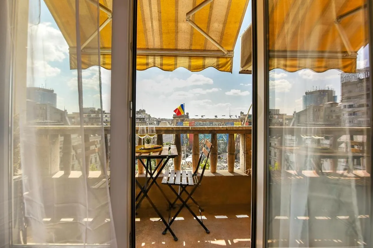 Chic Accommodation With Breathtaking Views Over Calea Victoriei - Your Central Heaven Bukarest 0*,